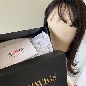 Uniwigs Amber silk topper in Natural Black